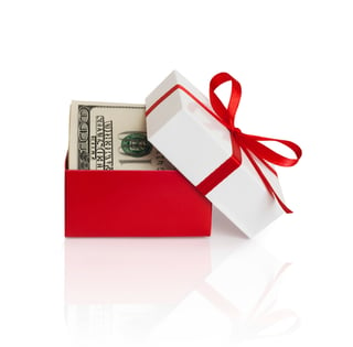 money_gift_ThinkstockPhotos-179330649.jpg