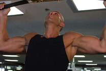 Man PullUp resized 600