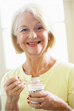 senior eating yogurt resized 600