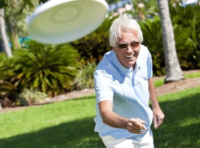 NIFS | Playing Frisbee